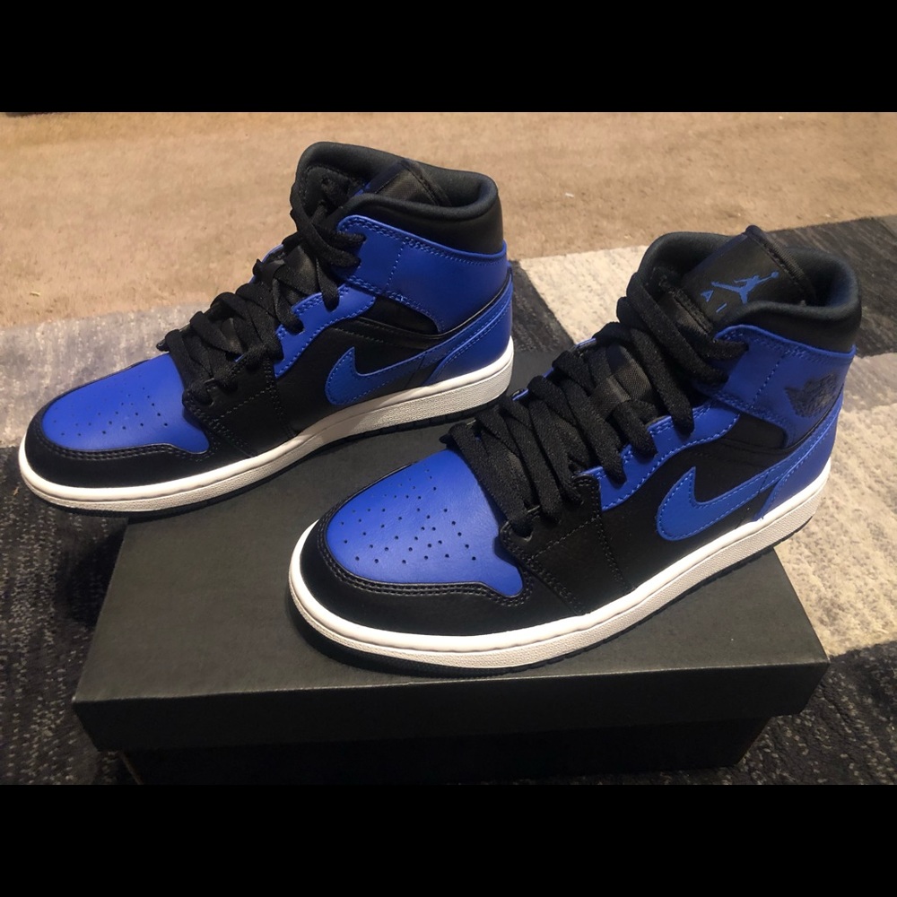 Air Jordan 1 Mid